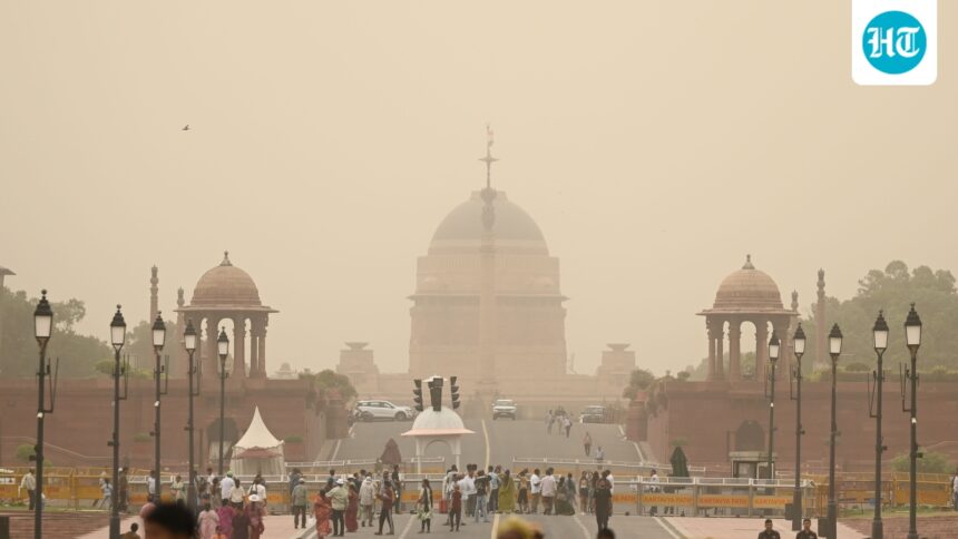 massive-dust-storms-hit-delhi-as-imd-issues-red-and-orange-alerts-across-ncr