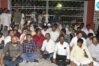 election-commission-officials-‘refused-to-meet-with-us’-over-our-petition:-congressional-leaders