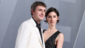 gracie-abrams-was-“worried-that-feeling-secure”-in-her-relationship-with-paul-mescal-would-threaten-her-“motivation-to-write-music.”
