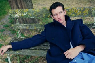callum-turner’s-moment-of-truth
