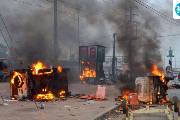 four-men-set-fire-to-parked-cars-in-delhi’s-jehangirpuri-after-complaints-of-drug-use;-fir-filed