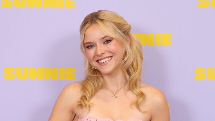 who-is-lexi-minetree?-5-things-to-know-about-the-‘elle’-tv-series-actress.