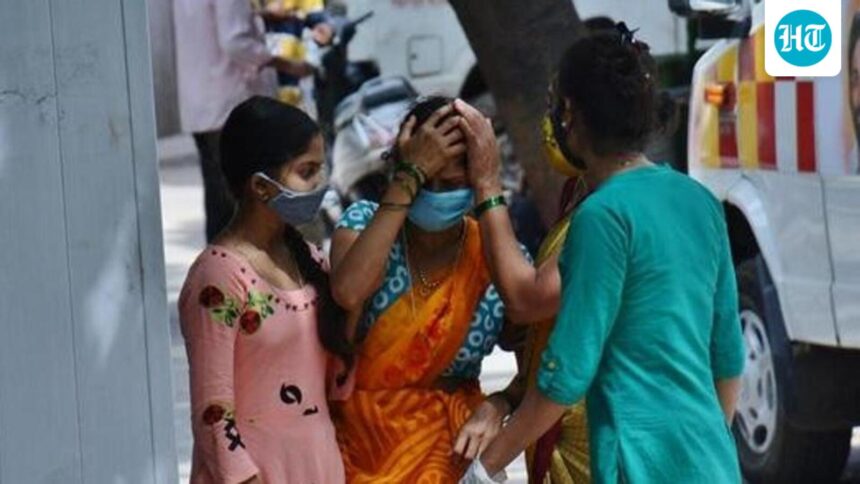 coronavirus-has-forced-vulnerable-indian-families-to-make-‘impossible-choices’:-study