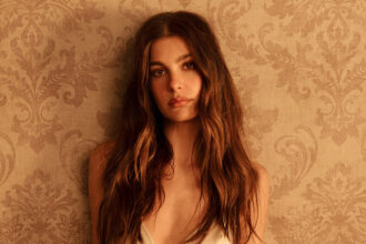 ‘something-very-bad-is-going-to-happen’-star-camila-morrone-on-soulmates,-superstition-and-the-golden-age-of-horror-acting