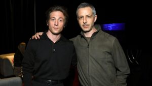 ‘the-social-account’-cast:-stars-who-play-mark-zuckerberg-and-more