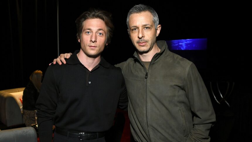 ‘the-social-account’-cast:-stars-who-play-mark-zuckerberg-and-more