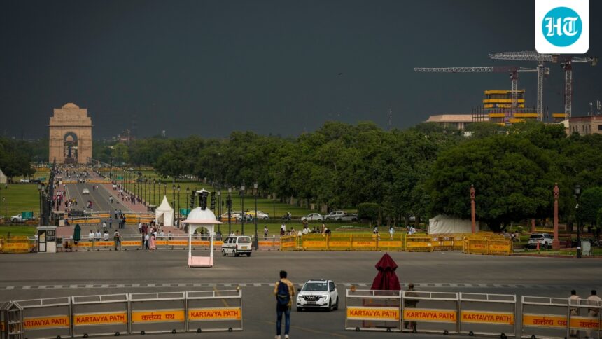 orange-alert-for-rain-in-delhi-and-himachal;-heavy-rain-likely-in-kerala:-weather-wrap-today