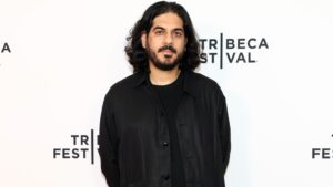 in-tribeca,-an-iranian-ai-film-shows-the-future-of-film-(or-at-least-its-messy-present)