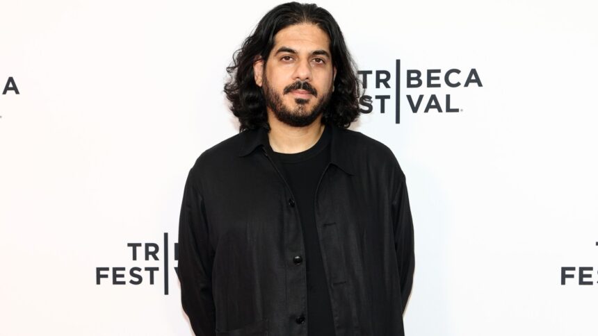 in-tribeca,-an-iranian-ai-film-shows-the-future-of-film-(or-at-least-its-messy-present)