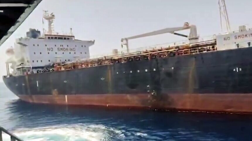 three-indian-sailors-killed-in-attack-on-us-oil-tanker-near-amman:-government