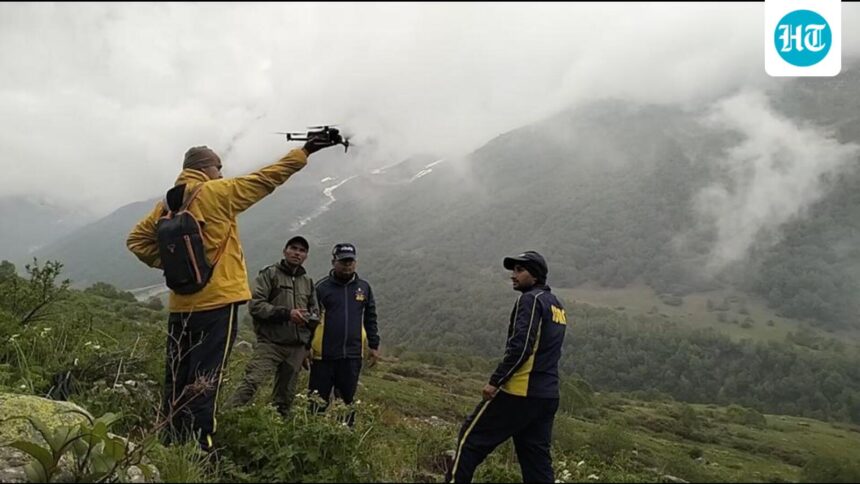 haryana-tourist-missing-in-valley-of-flowers,-drones-deployed-in-search-operation