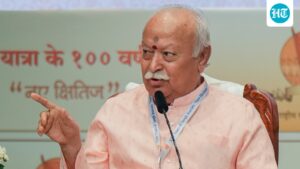 the-train-with-rss-chief-mohan-bhagwat-on-board-was-pelted-with-stones,-breaking-the-window-of-the-bus.