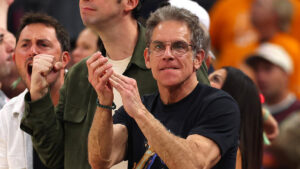 ben-stiller’s-famous-knicks-videos-are-exactly-what-you-think