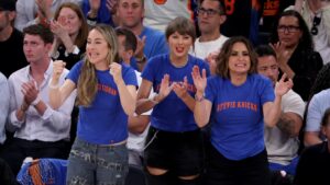 mariska-hargitay-goes-from-broadway-show-to-knicks-game:-‘i-love-my-husband…but-it-was-probably-the-greatest-night-of-my-life’