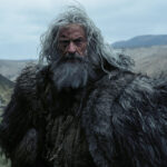 the-death-of-robin-hood-movie-review:-hugh-jackman,-jodie-comer-and-bill-skarsgard-are-stuck-in-the-muck-of-a-sternly-revisionist-a24-film