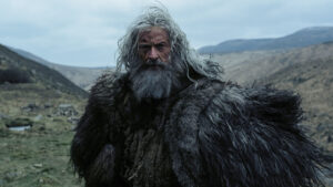 the-death-of-robin-hood-movie-review:-hugh-jackman,-jodie-comer-and-bill-skarsgard-are-stuck-in-the-muck-of-a-sternly-revisionist-a24-film