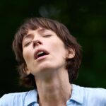 ‘the-listeners’-review:-rebecca-hall’s-tour-de-force-performance-carries-starz’s-eerie-and-elusive-semi-thriller