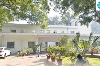 cm’s-‘jinxed’-house-in-delhi-is-undergoing-renovation.-why-is-it-considered-“cursed”?