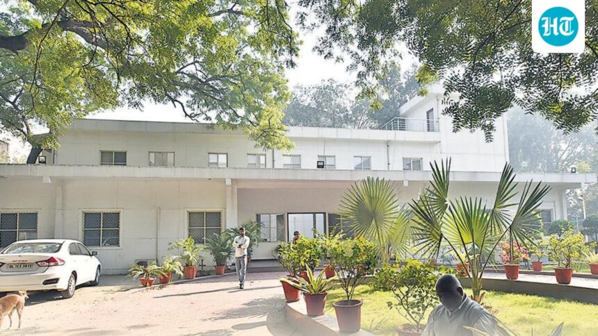 cm’s-‘jinxed’-house-in-delhi-is-undergoing-renovation.-why-is-it-considered-“cursed”?
