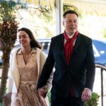 elon-musk-has-officially-become-the-world’s-first-trillionaire-with-spacex-going-public
