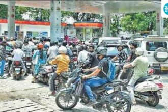 the-center-restricts-purchases-of-fuel-in-bulk-at-retail-pumps,-and-limits-diesel-sales