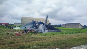 an-indian-air-force-plane-crashed-while-landing-in-jorhat,-assam