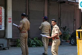 four-members-of-the-same-family-“committed-suicide”-in-washim,-maharashtra