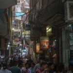 tight-spaces-and-a-web-of-wires:-the-unaddressed-cost-of-delhi’s-flawed-planning