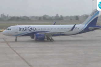 the-first-flight-lands-at-noida-airport-in-jewar-as-commercial-operations-begin