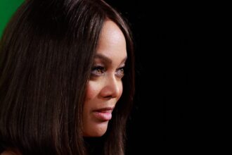 tyra-banks-sues-netflix:-their-doc-made-me-look-evil!
