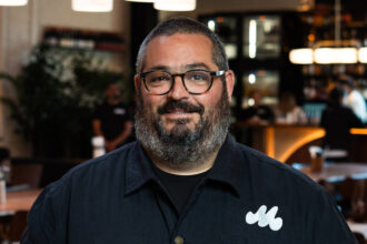 eric-greenspan-believes-his-new-jewish-restaurant-is-a-‘cross-country-culinary-solution’