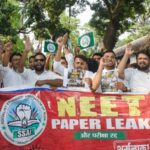 nta-admits-flaws-in-neet-portal-as-19-year-old-from-bihar-withdraws-refunds
