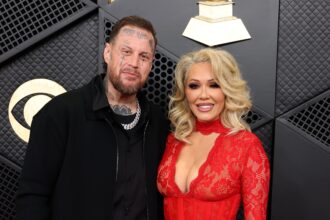 jelly-roll’s-wife:-everything-to-know-about-bunnie-xo-and-their-marriage-and-divorce