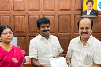 ‘leadership-is-not-arrogance’:-another-aiadmk-mla-resigns,-takes-swipe-at-eps