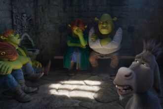 the-shrek-5-trailer-surprises-fans-with-a-“caked-up”-gingerbread-man-moment