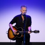 bruce-springsteen-dedicates-the-harry-belafonte-social-justice-award-to-the-citizens-of-minneapolis,-los-angeles,-and-the-citizens-of-portland-“who-stood-against-the-federal-invasion-of-their-cities.”