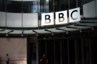 bbc-cuts-550-jobs,-eyes-further-staff-cuts,-cuts-content-spending-by-$107m,-‘reviews’-channels