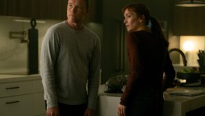 ‘i’ll-find-you’-movie-review:-sam-worthington-and-brett-lead-pulpy-harlan-coben-thriller-on-netflix