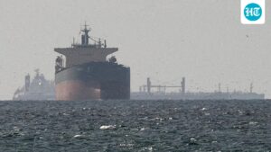 after-lng-tanker-disha,-no-indian-flagged-ship-has-exited-the-arabian-gulf:-ministry-of-shipping