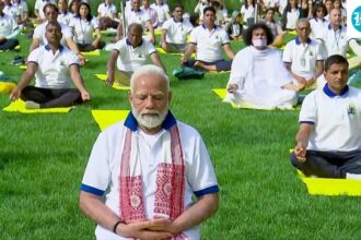 red-road-closure,-‘mandatory’-attendance-of-government-employees-at-pm-modi’s-yoga-day-event-has-led-to-a-row-in-bengal