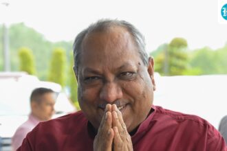 up-minister-claims-possible-defections-from-sp-and-congress:-‘most-mps-and-mlas-are-in-touch-with-us’