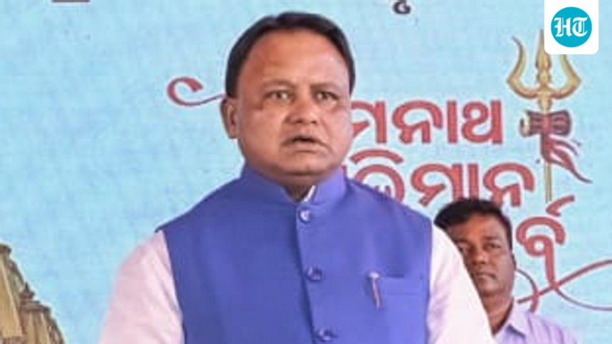 odisha-government-has-suspended-a-senior-ips-official-over-harassment-allegations