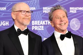 ron-howard-and-brian-grazer-tease-a-‘grinch’-sequel-(“something-we-thought-about-for-a-long-time”)-and-reflect-on-the-filmmakers’-success-on-youtube