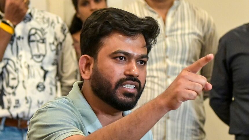 the-cockroach-janta-party-in-an-open-letter-to-the-prime-minister-demands-compensation-of-rs-1-lakh-crore-for-suicides-linked-to-paper-leak | GIBN the-cockroach-janta-party,-in-an-open-letter-to-the-prime-minister,-demands-compensation-of-rs-1-lakh-crore-for-suicides-linked-to-paper-leak