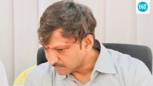 rebel-shiv-sena-(ubt)-mp:-switching-sides-to-ensure-justice-for-murdered-father