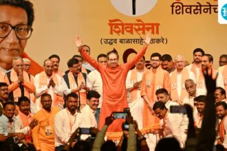 ‘apologise-for-defection,-you-will-step-down-if-you-have-no-confidence’:-uddhav-to-sena-workers-amid-buzz-of-rebellion