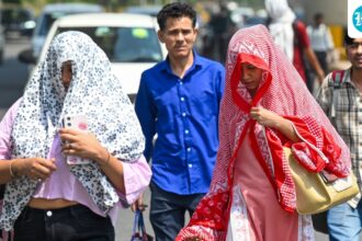 yellow-alert-in-delhi;-rain,-thunderstorms-and-gusty-winds-are-possible-tonight