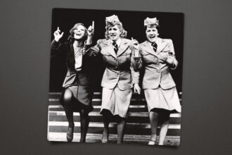janie-seale,-star-of-‘over-here!’,-dies-tony-award-winner,-aged-86