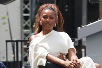 sasha-obama-net-worth:-how-much-money-does-barack-obama’s-daughter-have