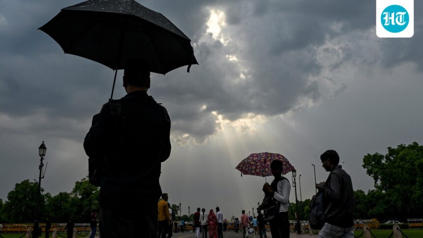 delhi-witnesses-rain-showers-and-cloudy-skies-this-week-heavy-rain-expected-in-bengal-tomorrow-see-imd-forecasts | GIBN delhi-witnesses-rain-showers-and-cloudy-skies-this-week;-heavy-rain-expected-in-bengal-tomorrow-see-imd-forecasts